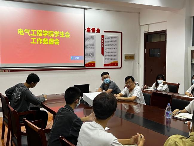 BEE62C87598F29EA994F322112D6684C